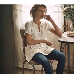 Anthropologie Maeve White Tiered elegant Lace Tunic size‎ small short sleeve #?